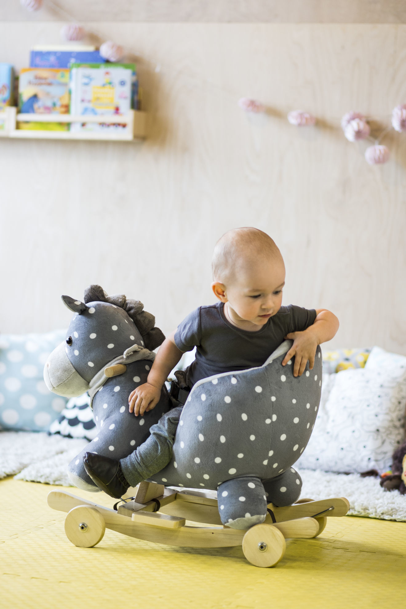 Конячка-гойдалка з коліщатками Kinderkraft Grey - Зображення 8