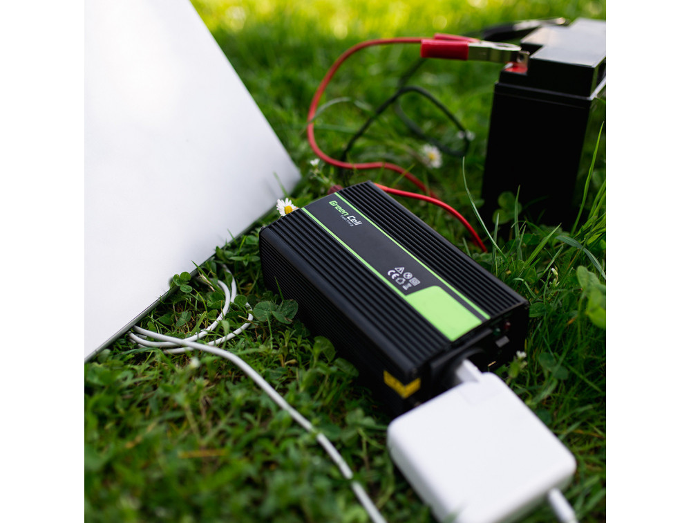 Перетворювач напруги інвертор Green Cell 12 V на 230 V 300 W/600 W Чистий синус (INV05DE) - Зображення 2