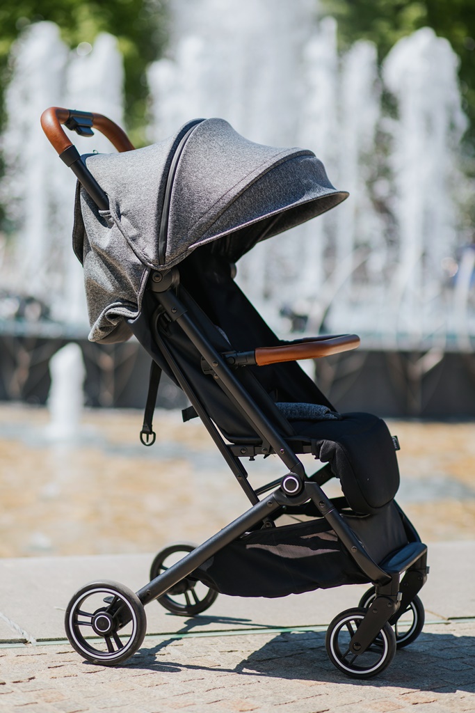 Прогулянкова коляска 4Baby TWIZZY XXII Green - Зображення 14