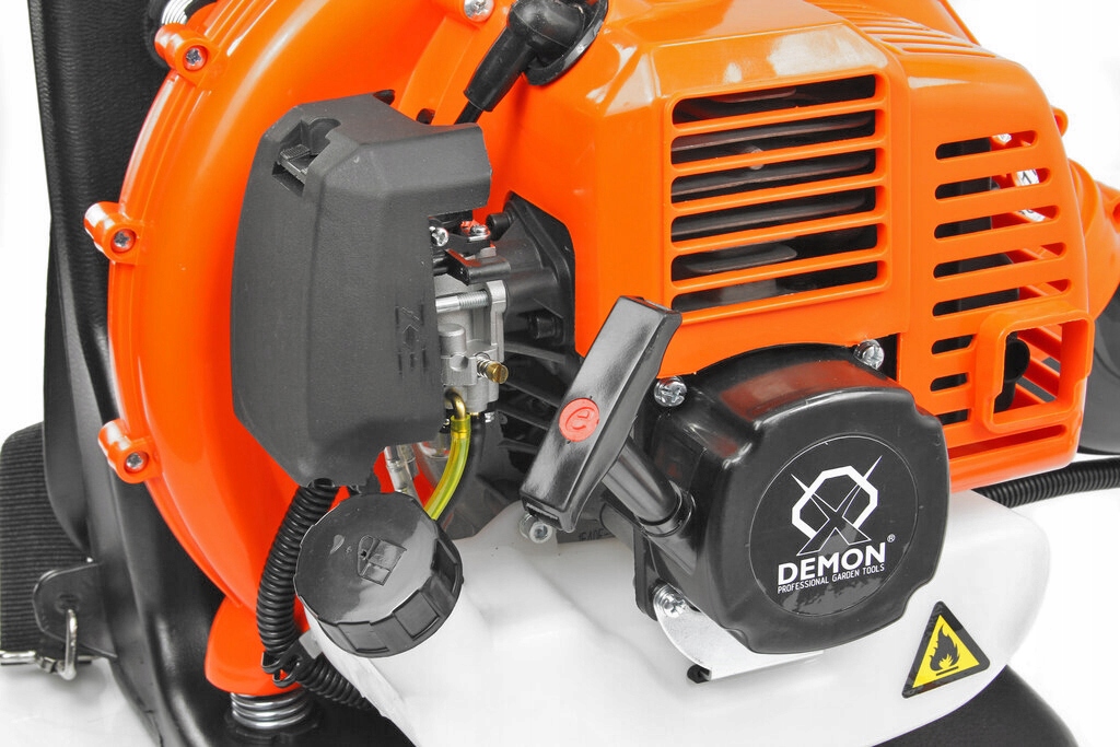 Садовий пилосос повітродувка бензинова DEMON М88180 - Зображення 7